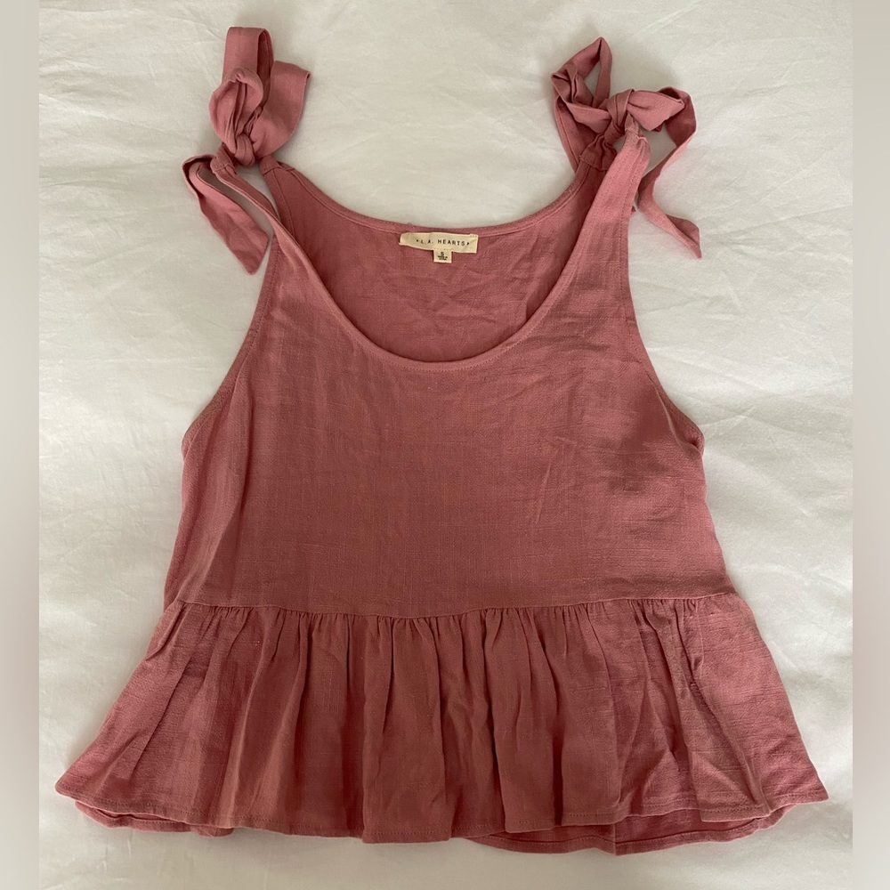 LA hearts pink top